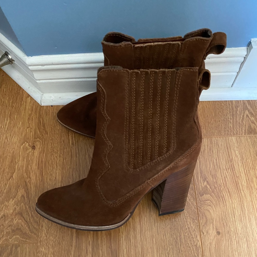 Dolce Vita Conway Brown Suede Ankle Boots